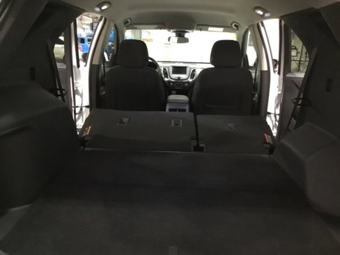 Used 2023 Chevrolet Equinox LT image 49