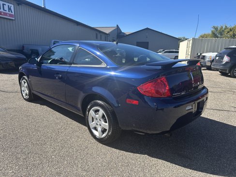 Used 2009 Pontiac G5 image 3