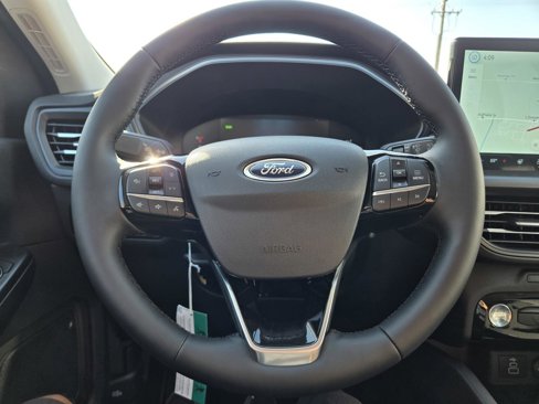 New 2025 Ford Escape SE image 11