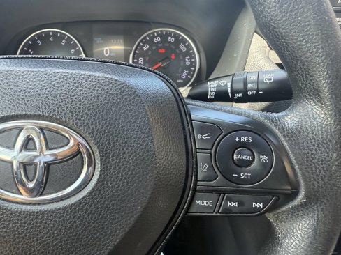 Used 2019 Toyota RAV4 XLE image 29