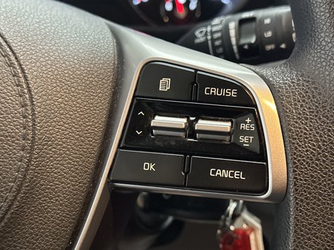 Used 2020 Kia Sorento LX image 26