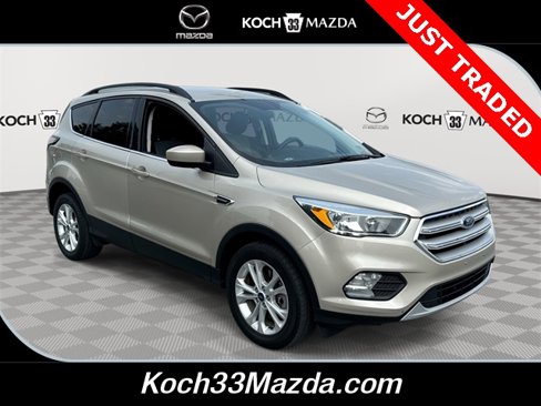 Used 2018 Ford Escape SE w/ SE Sync 3 Package image 1