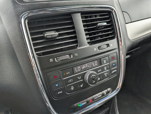 Certified 2019 Dodge Grand Caravan GT image 18
