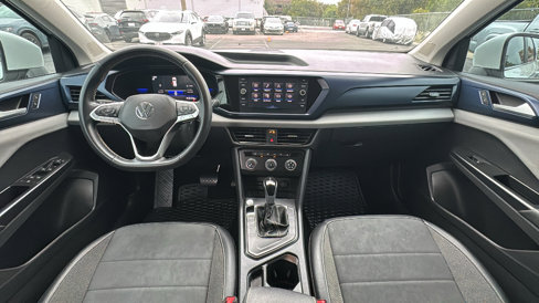 Used 2022 Volkswagen Taos SE image 27