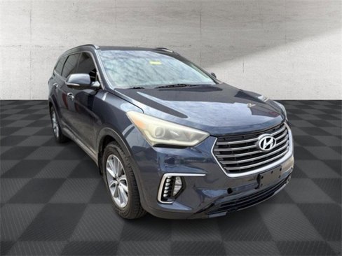 Used 2017 Hyundai Santa Fe Limited image 1