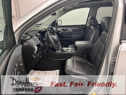 Used 2018 Chevrolet Traverse LT image 31
