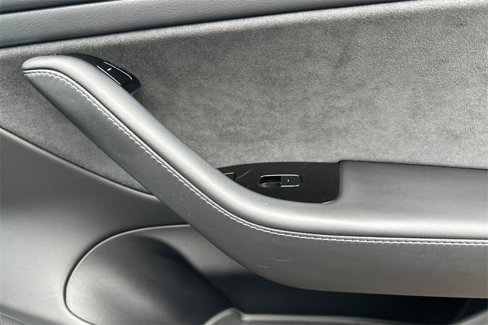 Used 2018 Tesla Model 3 Long Range image 18