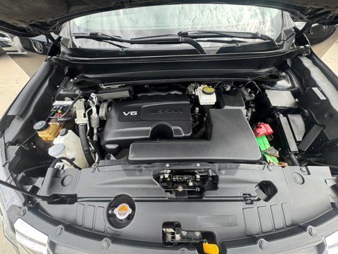 Used 2018 Nissan Pathfinder S image 21