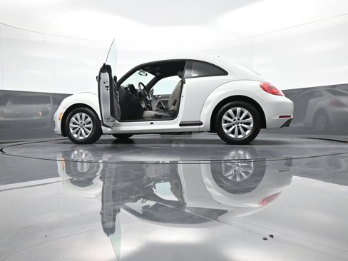 Used 2015 Volkswagen Beetle 1.8T image 49