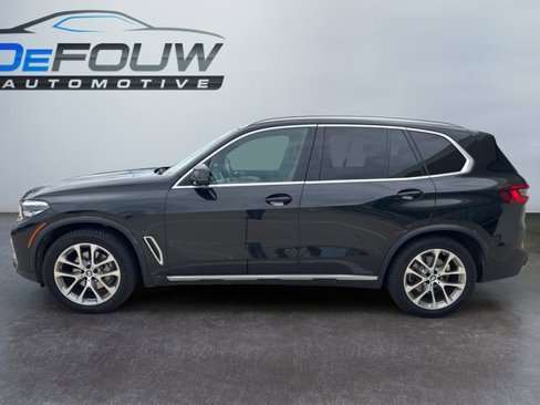 Used 2020 BMW X5 xDrive40i w/ Premium Package image 19
