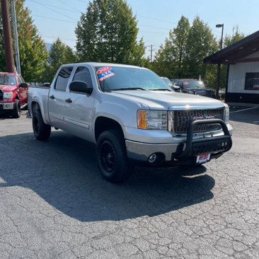 Used 2011 GMC Sierra 1500 SLE w/ Power Tech Package image 7