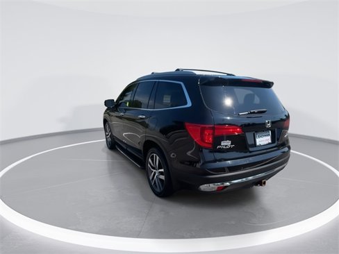 Used 2016 Honda Pilot Touring image 23