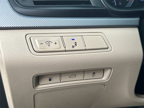 Used 2019 Hyundai Sonata SE image 17