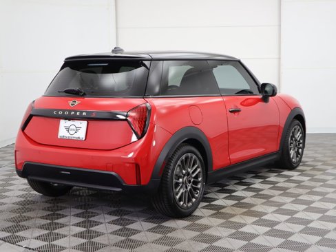 Used 2025 MINI Cooper S image 6