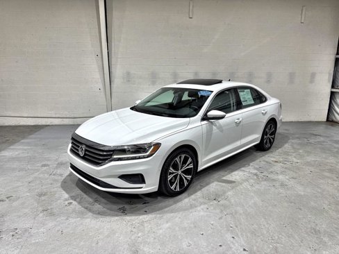 Used 2020 Volkswagen Passat 2.0T SEL image 15