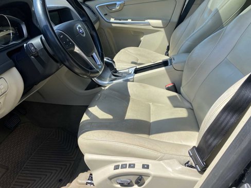 Used 2015 Volvo XC60 T5 Premier Plus image 21