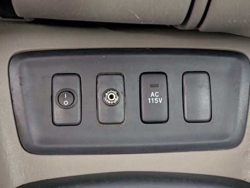 Used 2005 Toyota Sequoia Limited image 21