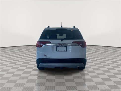 Used 2018 GMC Acadia SLE image 9