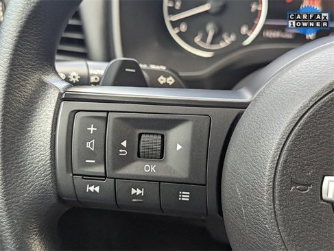 Used 2023 Nissan Rogue S image 26