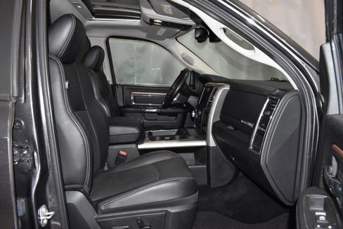 Used 2016 RAM 1500 Laramie w/ Convenience Group image 34