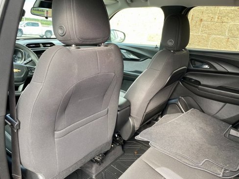 Used 2023 Chevrolet TrailBlazer LT image 11