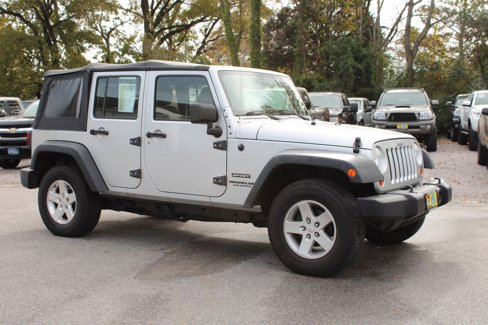 Used 2011 Jeep Wrangler Unlimited Sport image 10