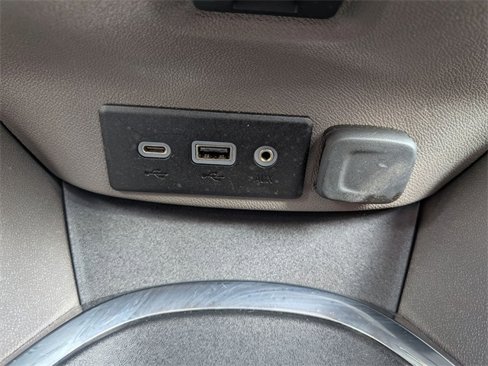 Used 2023 Chevrolet Malibu LT image 20