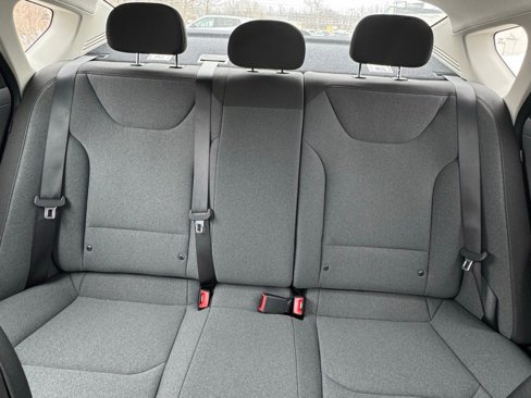 New 2025 Kia K4 LXS image 10