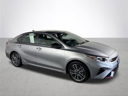Used 2024 Kia Forte GT-Line w/ GT-Line Premium Package image 4