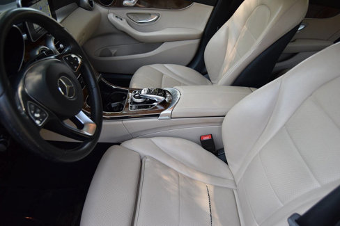 Used 2016 Mercedes-Benz C 300 4MATIC Sedan image 42