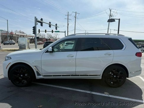 Used 2021 BMW X7 xDrive40i image 10