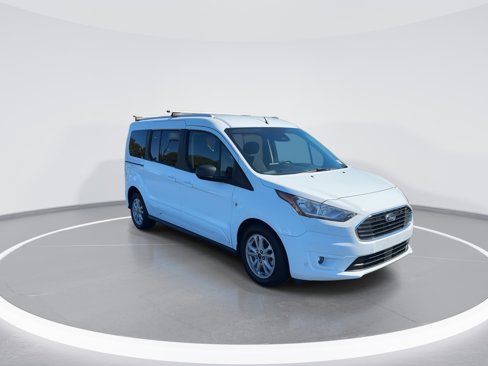 Used 2022 Ford Transit Connect XLT image 2