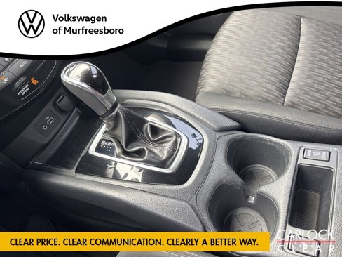 Used 2018 Nissan Rogue SV image 20