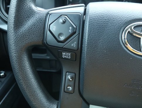 Used 2016 Toyota Tacoma SR image 17