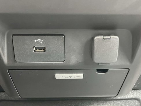 Used 2016 Ford F150 XL w/ Equipment Group 101A Mid image 18