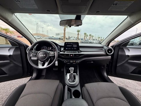 Used 2023 Kia Forte LXS image 33