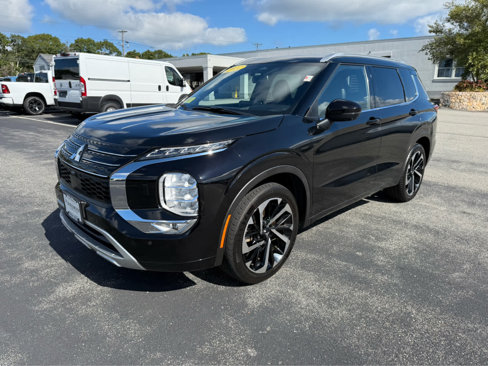 Used 2022 Mitsubishi Outlander SEL image 4