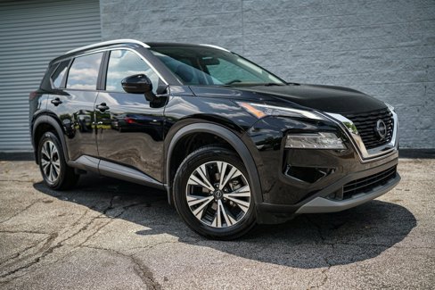 Used 2023 Nissan Rogue SV image 8