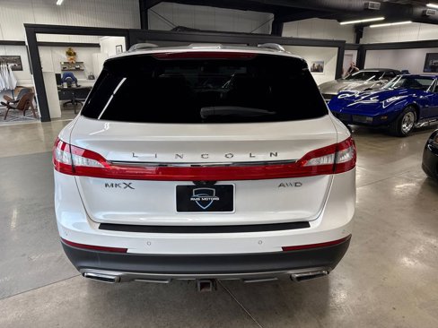 Used 2017 Lincoln MKX Reserve w/ Driver Assistance Package image 6