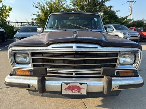 Used 1990 Jeep Grand Wagoneer image 8
