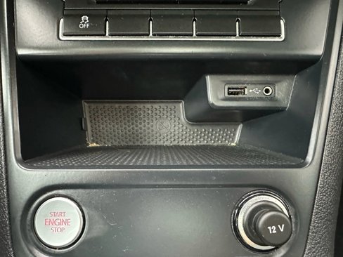 Used 2017 Volkswagen Tiguan Sport image 22