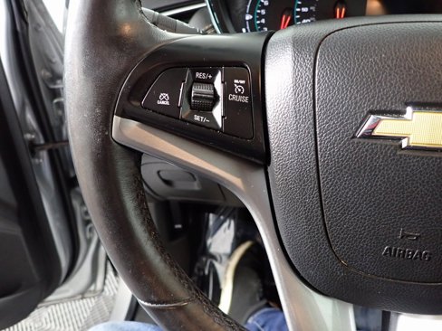 Used 2019 Chevrolet Trax LT w/ LT Convenience Package image 20