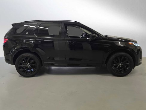 Certified 2025 Land Rover Discovery Sport S image 8