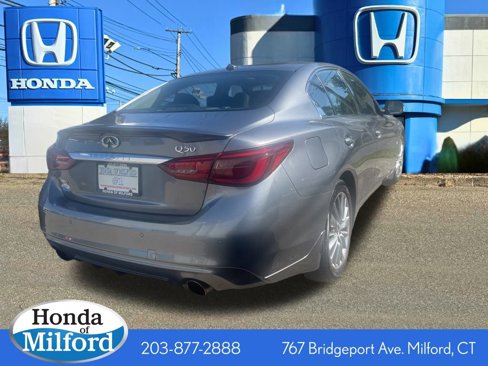 Used 2018 INFINITI Q50 Luxe w/ Sensory Package (Luxe) image 2