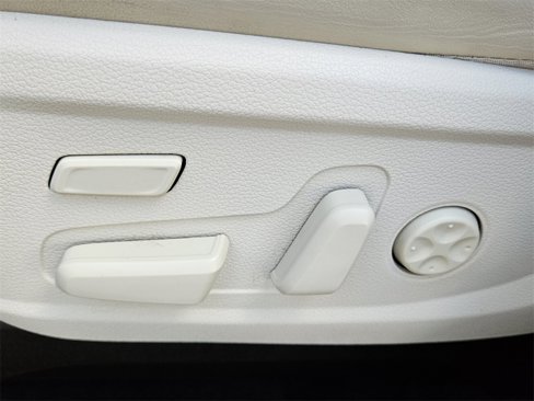 Used 2020 Hyundai Palisade Limited image 20