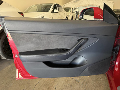 Used 2018 Tesla Model 3 Long Range image 11