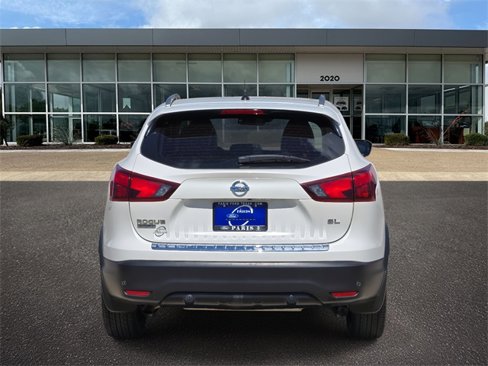 Used 2019 Nissan Rogue Sport SL image 5