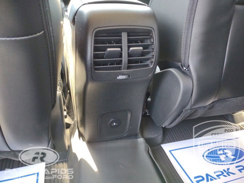 New 2025 Ford Escape SE w/ Class II Trailer Tow Package image 24