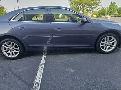 Used 2015 Chevrolet Malibu LT w/ Power Convenience Package image 7