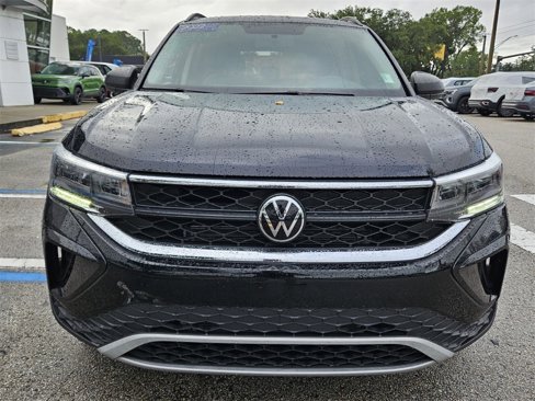 Certified 2022 Volkswagen Taos S image 21